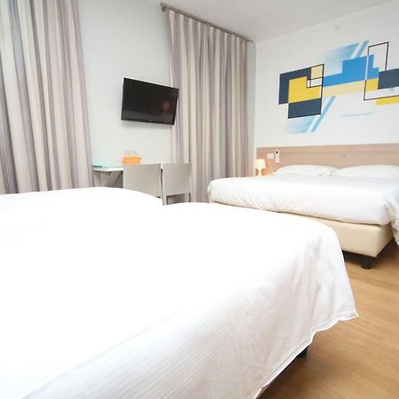 Hotel Anton&Art Lake Como Exterior foto